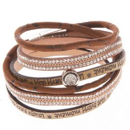 Besonders prachtvoll gestaltetes Armband zusammengesetzt aus verschiedensten wunderschönen Schmuckkomponenten